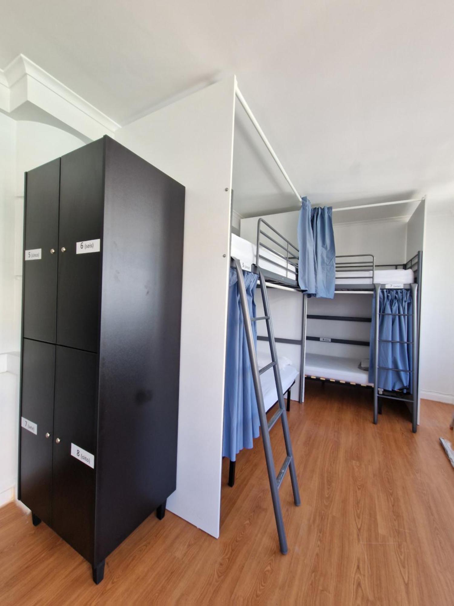 Hostel Castilho 63 &